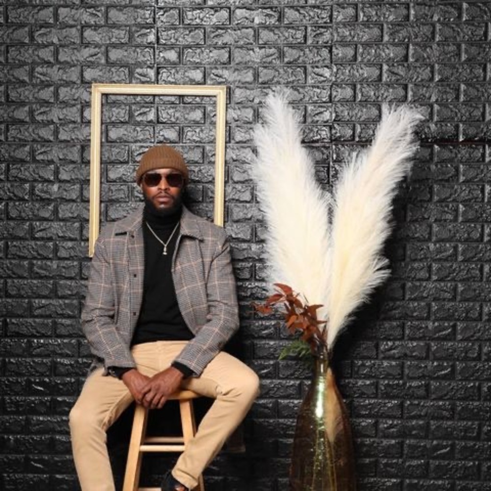 Meet your Posher, Aaron